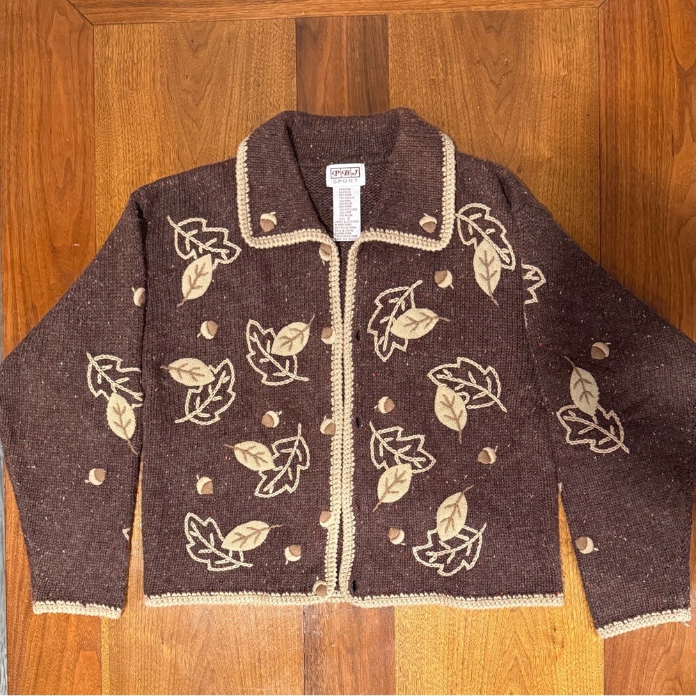 Brown Leaf Pattern Cardigan Sweater